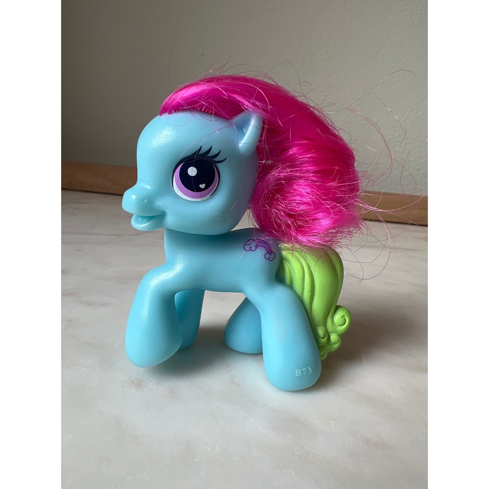 My Little Pony McDonald's 2009 Rainbow Dash Figurine G3 Toy MLP